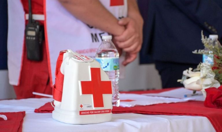 Quijada Lamadrid se suma a la colecta anual de la Cruz Roja Mexicana en Agua Prieta