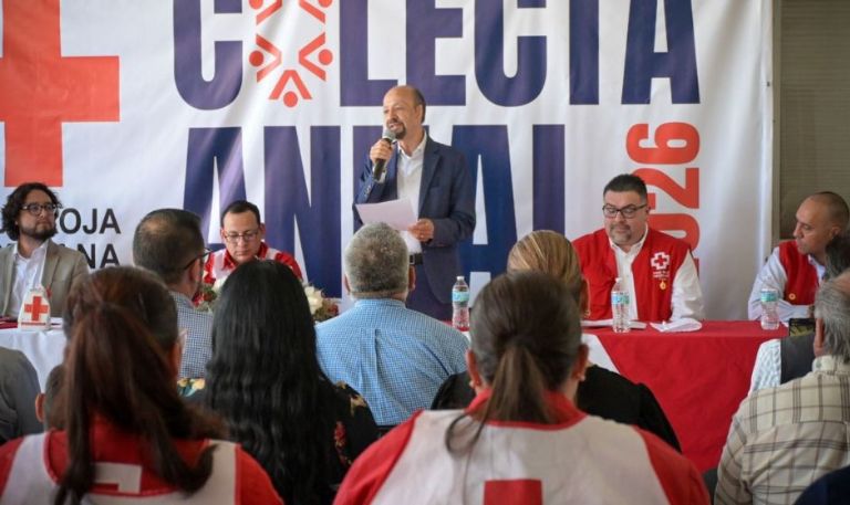 Quijada Lamadrid se suma a la colecta anual de la Cruz Roja Mexicana en Agua Prieta