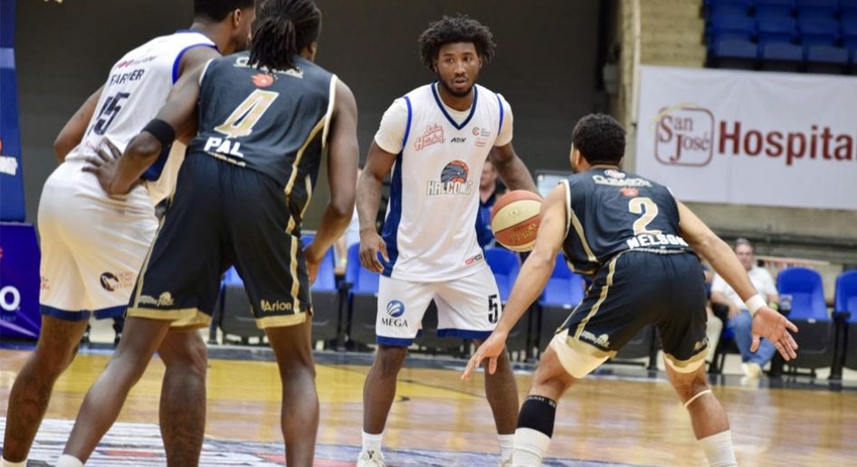 Frayles de Guasave sorprenden a los Halcones de Obregón al iniciar serie en la Arena Itson