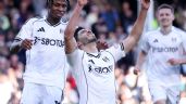 Foto ilustrativa de la nota titulada: Raúl Jiménez marca y protagoniza emotivo momento en la victoria del Fulham ante el Burnley