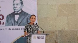 Foto que representa a "Vive en la Cuarta Transformación": Sheinbaum en conmemoración de Benito Juárez