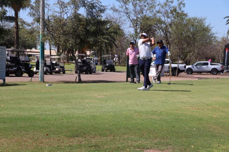 Todo un éxito el arranque del Torneo Grupo de Golf Bours 2026 en Ciudad Obregón: 130 competidores en acción