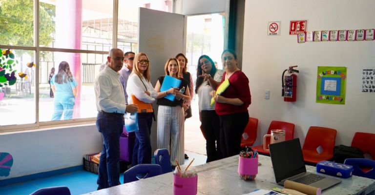 Busca mejorar Centros de Asistencia Social esposa del gobernador de Sonora en Hermosillo 