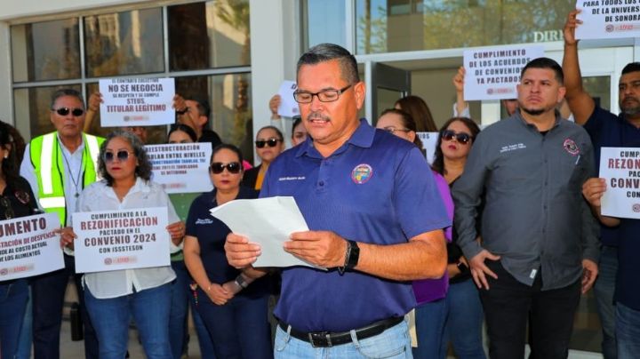 Integrantes del Sindicato de la Unison piden reestructuración del convenio con el Isssteson