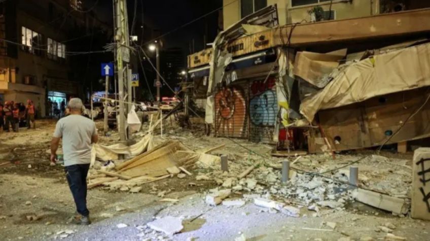 Seis andanadas de misiles iraníes golpean Tel Aviv, causando daños severos en edificios y vehículos