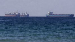 Foto que representa a Régimen de Irán amenaza con bloquear el estrecho de Bab al Mandeb si EU invade su territorio