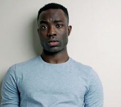 Tras lanzar tráiler de 'Harry Potter', refuerzan seguridad para Paapa Essiedu por amenazas de muerte