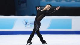 Foto que representa a Donovan Carrillo sigue haciendo historia; clasifica a la final del Mundial de Patinaje Artístico 2026