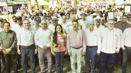 Foto que representa a Celebran con éxito 70 años del Día del Agricultor en el Valle del Yaqui con innovación y tecnología