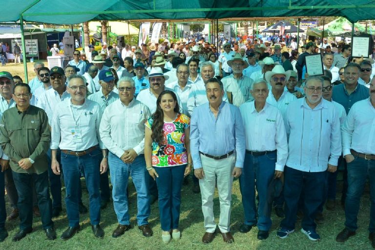 Día del Agricultor: Lamarque reconoce los 70 años de esfuerzo agrícola en el valle del Yaqui