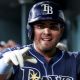 Jonathan Aranda tiene arranque explosivo en las Grandes Ligas: Conecta cuadrangular en la derrota de Rays