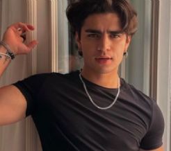 Asaltan a Aarón Mercury en CDMX: Sujetos armados amenazaron de muerte a su madre