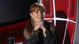 Foto que representa a ¿Deberá cancelar su gira? Alejandra Guzmán rompe el silencio sobre su accidente y da inesperada noticia