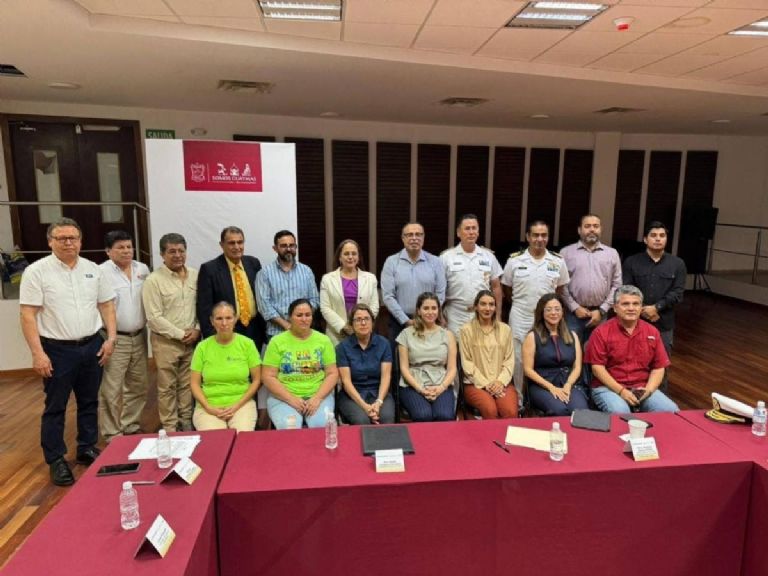 Gobierno de Sonora fortalece acciones de saneamiento ambiental con participación de CEA en Comité de Playas