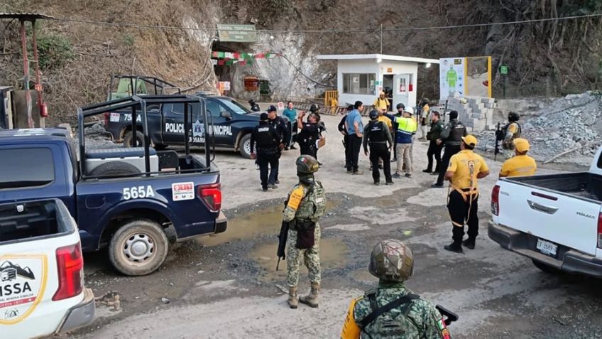 Derrumbe en mina de Sinaloa deja a cuatro trabajadores atrapados; Inician trabajos de rescate