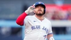 Se encendió el 'Capitán'; Alejandro Kirk conecta su primer cuadrangular de la temporada