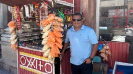 Foto que representa a Raúl Limón y su 'Oxxito Plus': De una caseta a un negocio en expansión en el municipio de Guaymas