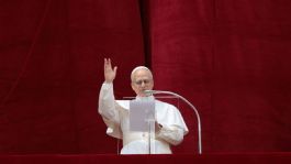 Foto que representa a Papa León XIV lanza mensaje contra la guerra en Domingo de Ramos: "Recuerden que son hermanos"