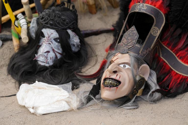 Entre máscaras y fe: Así se vive el Domingo de Ramos en el Coloso Alto de Hermosillo