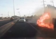 Foto ilustrativa de nota VIDEO: Captan explosión de auto en autopista México - Pachuca; muere supuesto líder criminal