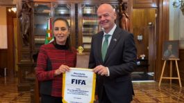 Foto que representa a "Todo va a salir muy bien en el Mundial": Sheinbaum tras su reunión con el presidente de la FIFA