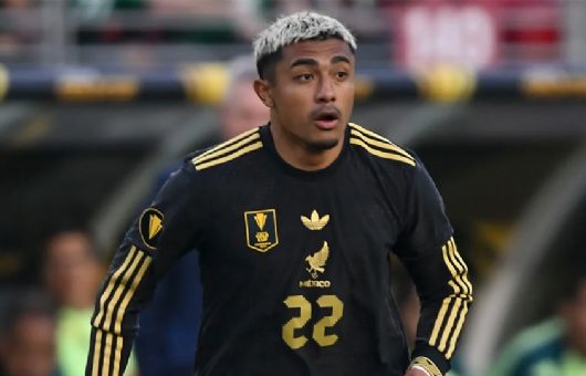 Alarmas en el 'Tricolor'; defensor sufre grave lesión y es duda para México en la Copa del Mundo 2026