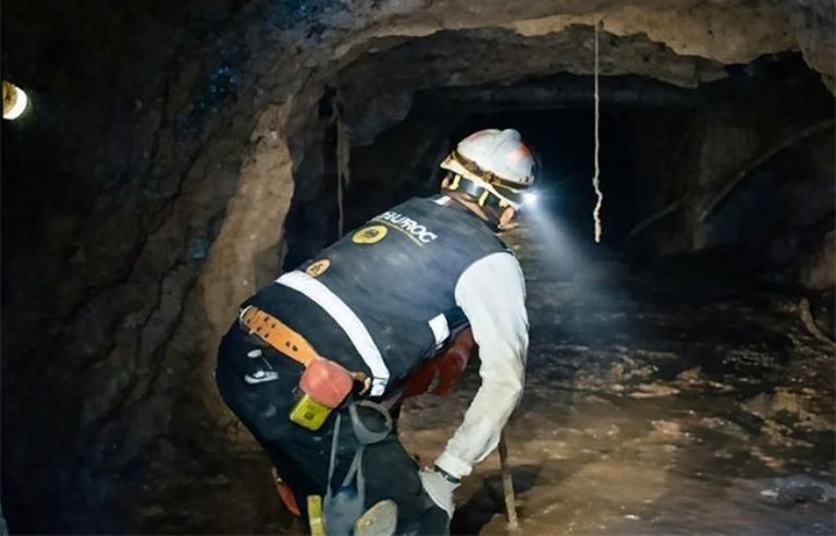 Continúan los trabajos para rescatar a los 3 mineros que siguen atrapados. Foto: Twitter