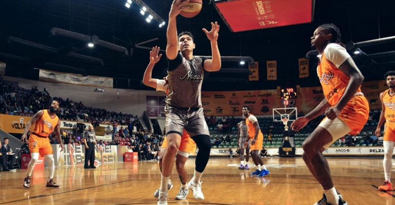 Obregón también se clasificó a semifinales de la Cibacup