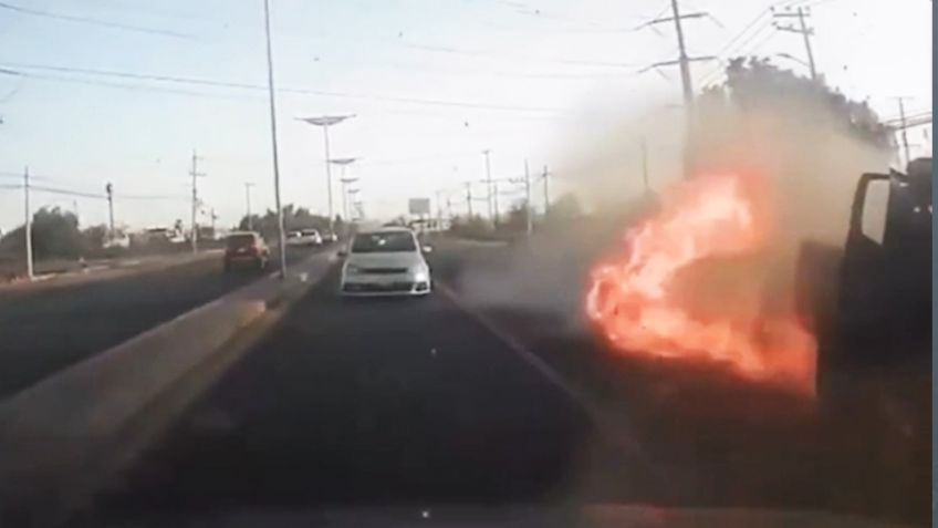 VIDEO: Captan explosión de auto en autopista México - Pachuca; muere supuesto líder criminal