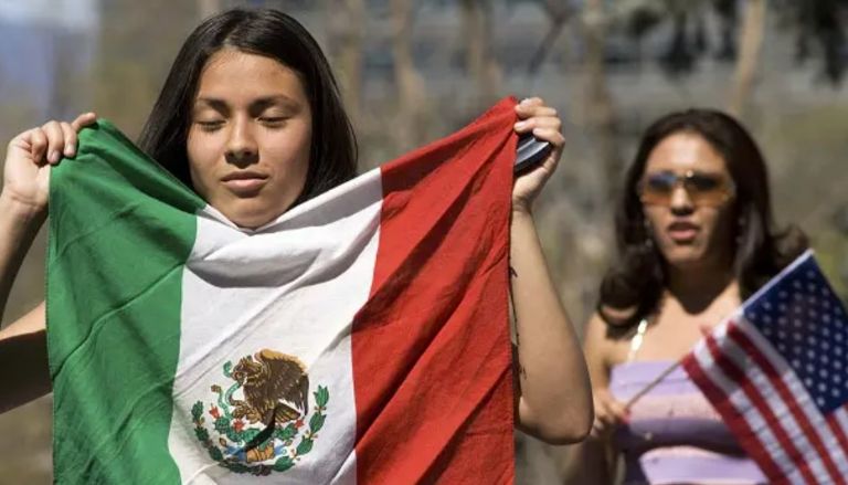 Muchas familias viven lejos de México 