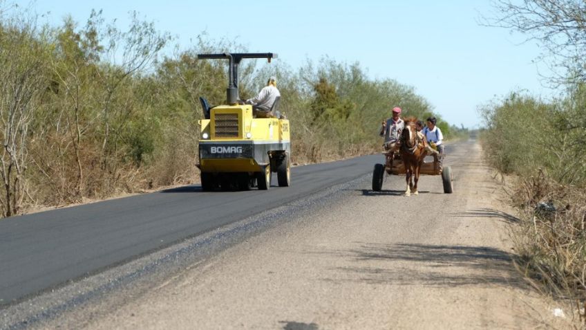 Carretera rumbo a Huatabampito recibe una 'manita de gato' previo a la Semana Santa