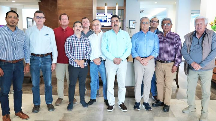 Javier Lamarque se reúne con sector pesquero y destaca impacto económico de la sardina