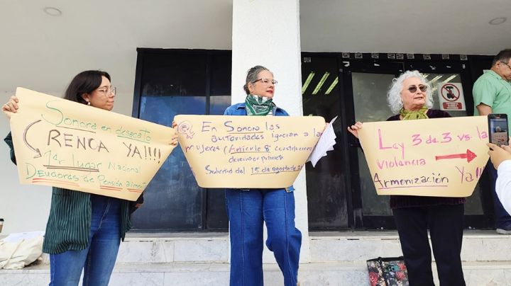 Feministas señalan falta de cumplimiento de la 3 de 3 contra la violencia en municipios de Sonora