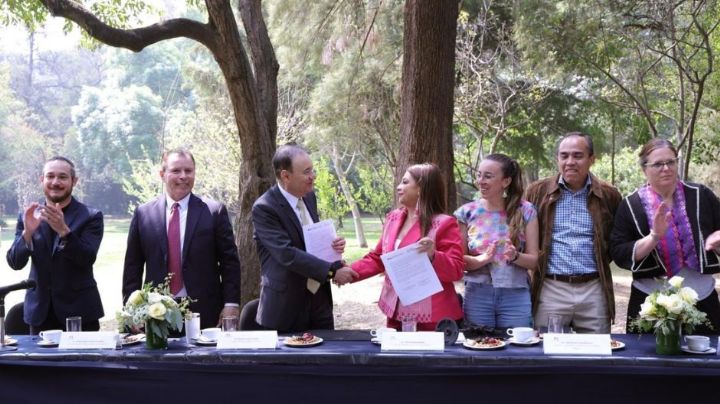 Durazo firma convenio de colaboración con el Bosque de Chapultepec para garantizar crecimiento de La Sauceda
