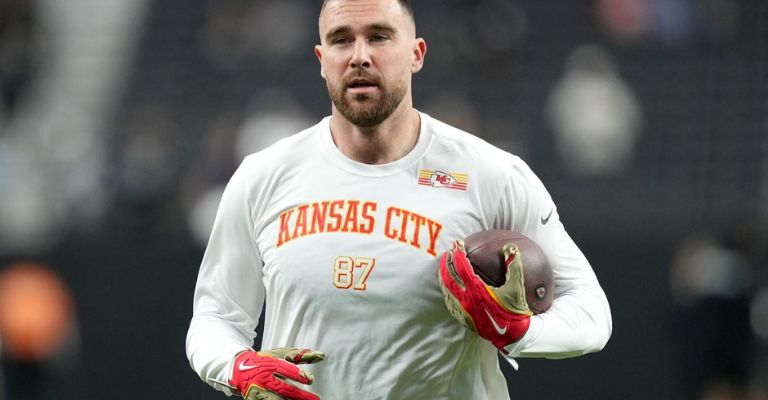 Kelce estaría listo para un último baile en la NFL