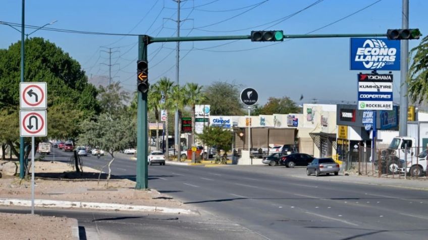 Ayuntamiento de Hermosillo instala semáforo peatonal en crucero de Yáñez y Progreso